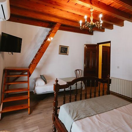 Komodo Casa Maravillas Rooms Севилья Экстерьер фото